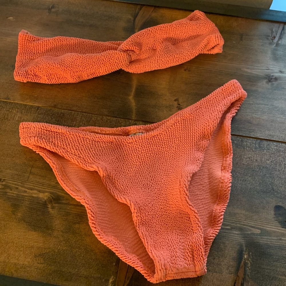 Hunza G Ariel Bikini Top Bottom 
Deadstock Vintage